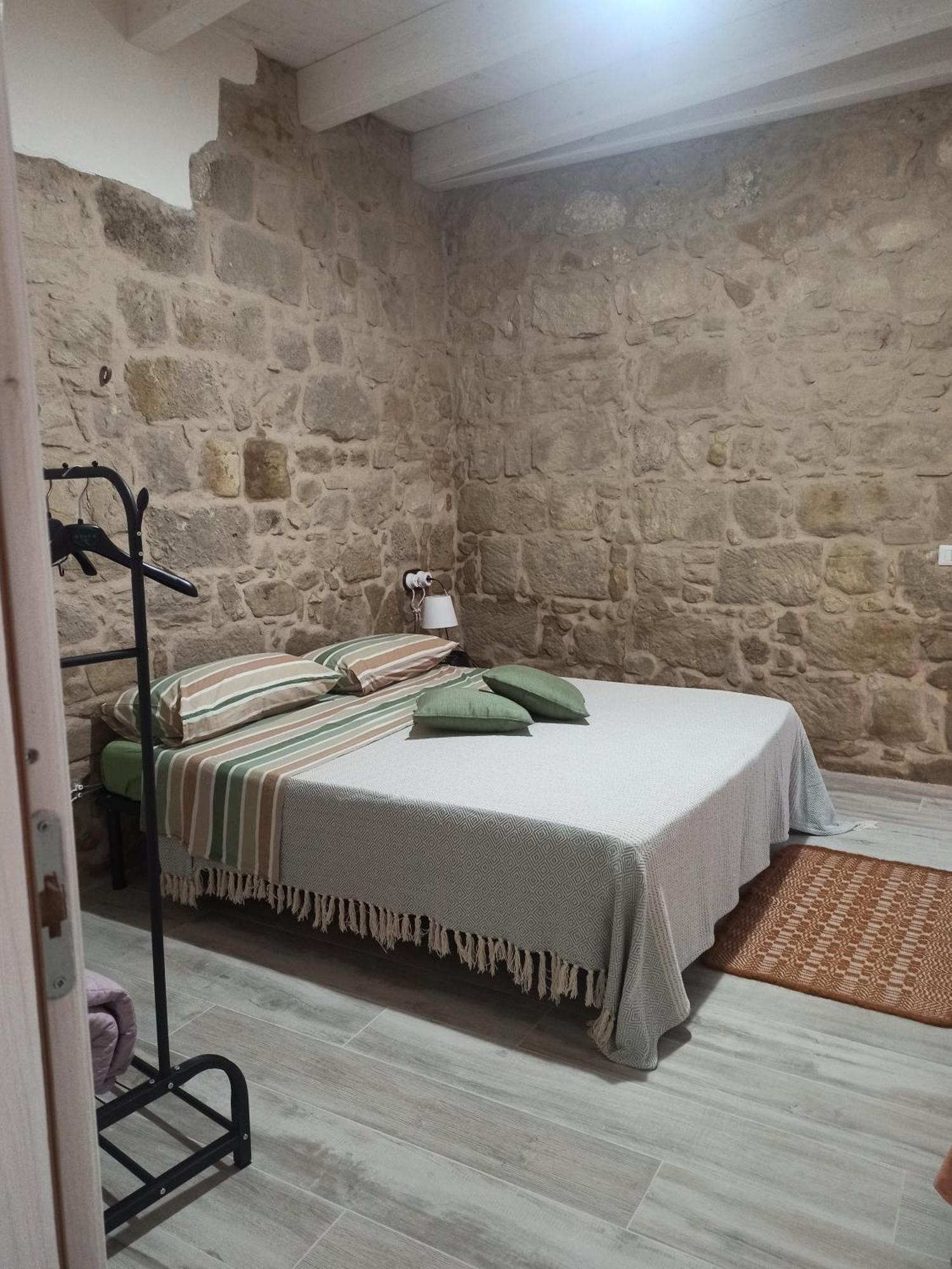 Hotel Piazza San Giorgio Dolianova Exteriér fotografie